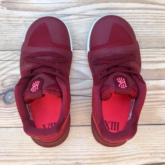 Nike Kyrie 3 (TD) Team Red/Hot Punch-White - Picture 7 of 16